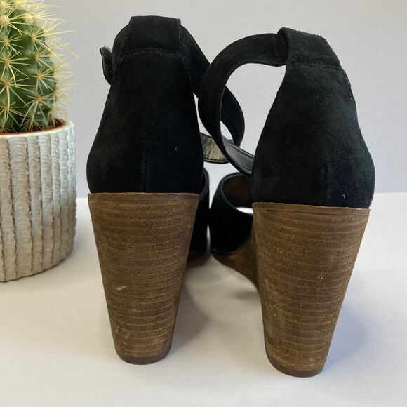 Vince Camuto Deedriana Black Wedge Sandal - Picture 6 of 9